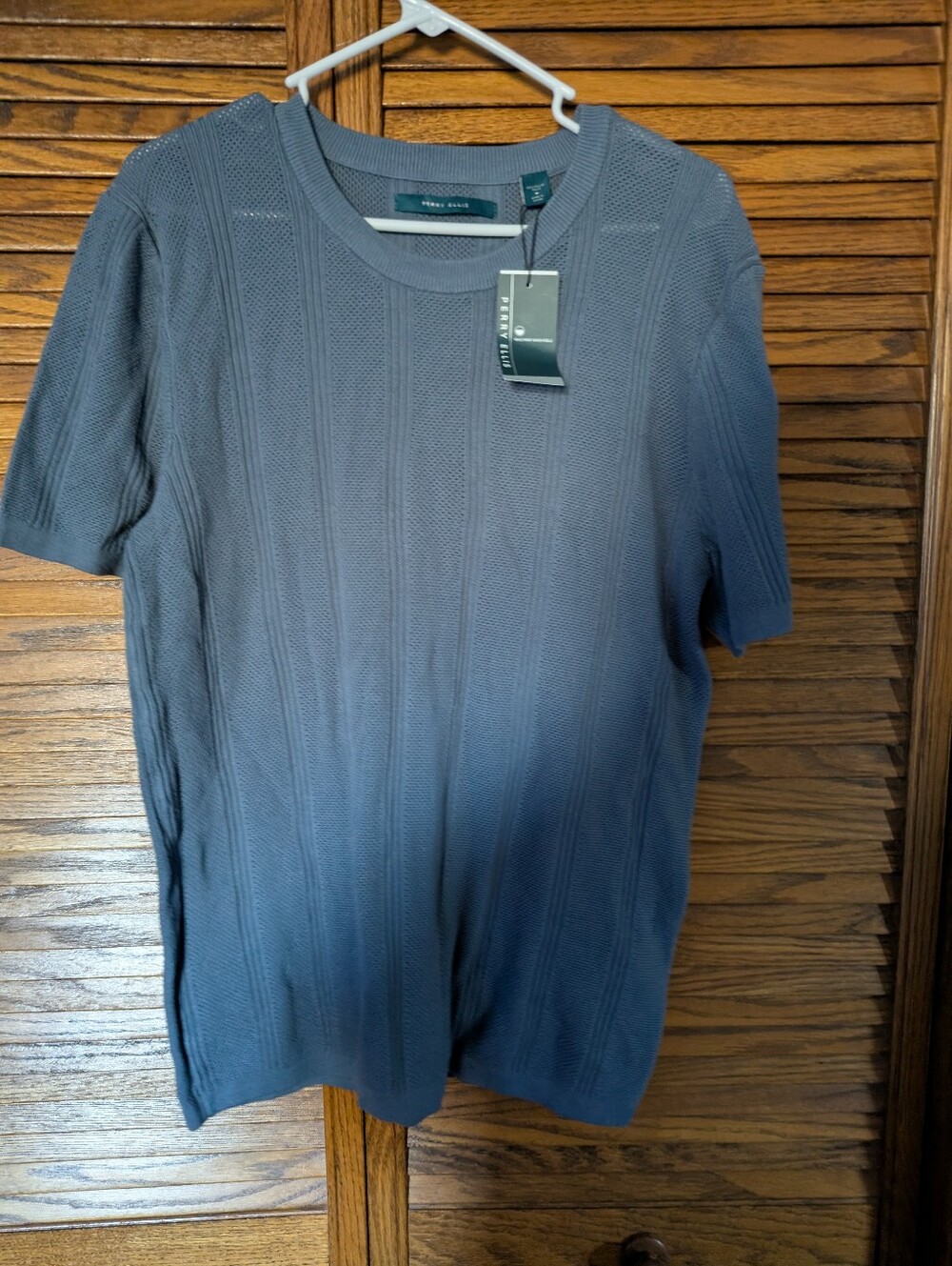 Perry Ellis NWT Blue Mirage Short Sleeve lightweight Sweater Mens Size Medium